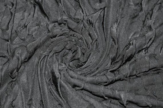 Tissu Volant Noir à Franges Coupon de 3 mètres