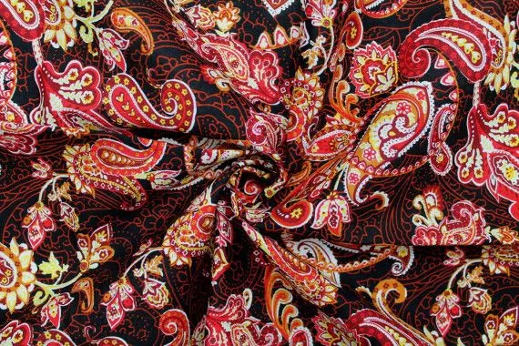 Tissu Popeline Coton Imprimé Cachemire Rouge -Au Mètre