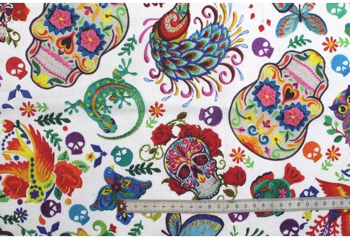 Tissu Bachette Coton Imprimé Skulls Blanc -Au Mètre