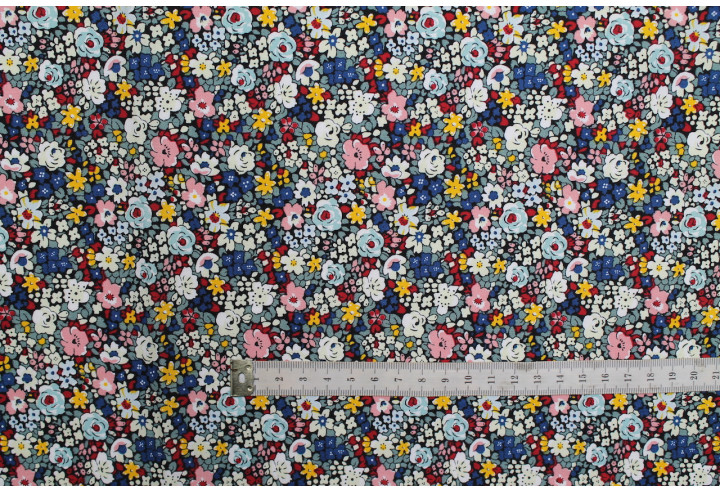 Tissu Popeline Coton Imprimé Fleur Voglia Marine -Au Mètre