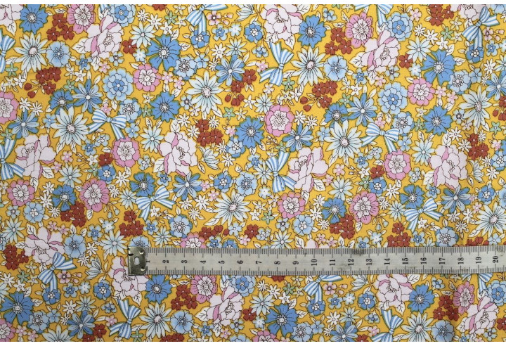 Tissu Popeline Coton Imprimé Nœud de Fleur Jaune -Au Mètre