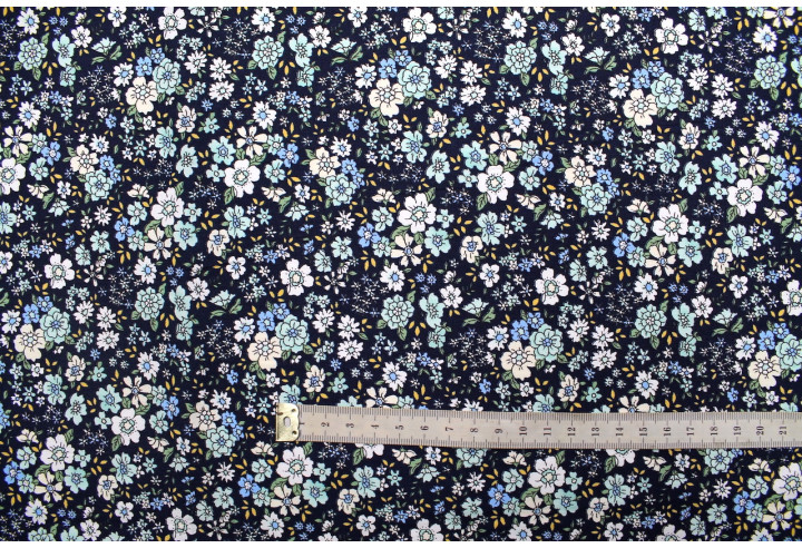 Tissu Popeline Coton Imprimé Fleur Tara Marine -Au Mètre