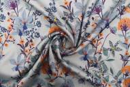 Tissu Satin Touché Soie imprimé Fleur Astra Gris -Au Mètre
