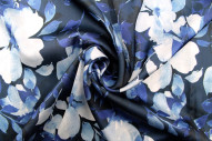 Tissu Satin Touché Soie imprimé Fleur Hortensia Marine -Au Mètre
