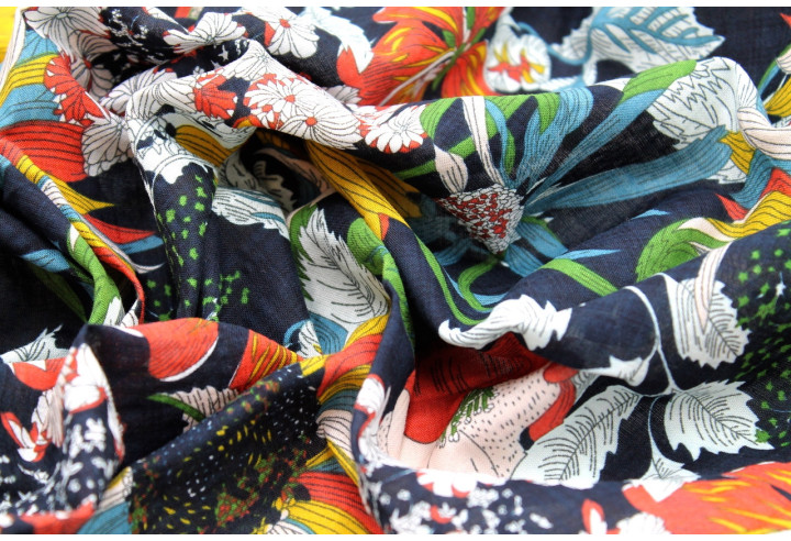 Tissu Voile Coton Viscose Imprimé Fleur Azuria Marine -Au Mètre