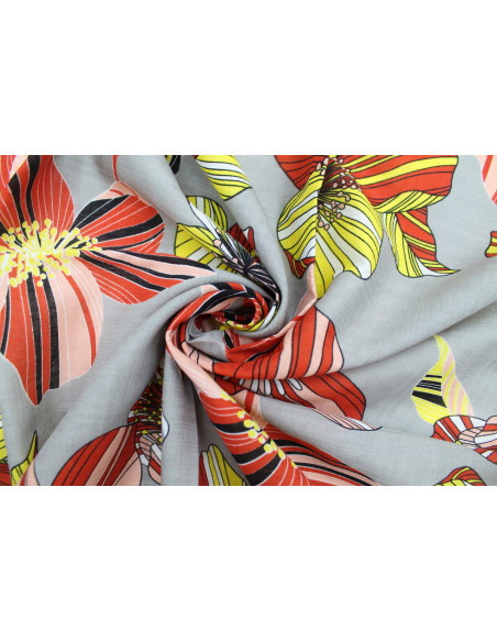 Tissu Voile Coton Viscose Imprimé Fleur Giant Gris -Au Mètre