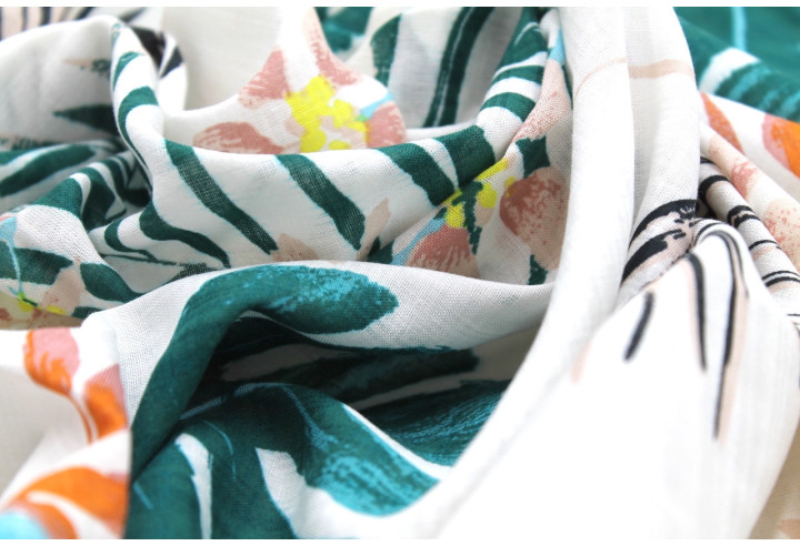 Tissu Voile Coton Viscose Imprimé Martinique Blanc -Au Mètre
