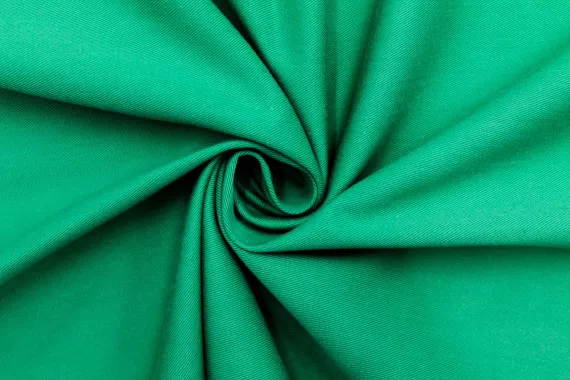 Tissu Gabardine PolyCoton Uni Vert Gazon -Au Mètre