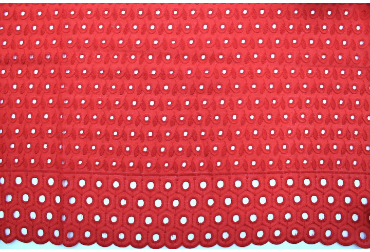 Tissu Broderie Anglaise Fleur Doly Rouge -Au Mètre