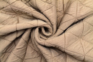 Tissu Matelassé Gros Triangles Beige -Au Mètre