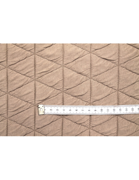 Tissu Matelassé Gros Triangles Beige -Au Mètre