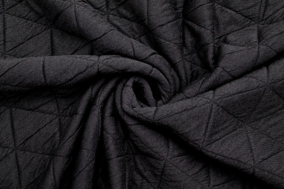 Tissu Matelassé Gros Triangles Noir -Coupon de 3 mètres