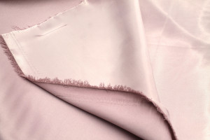 Tissu Satin Soyeux peau de pêche Vieux Rose -Au mètre 2