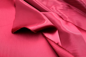 Tissu Satin Soyeux peau de pêche Bordeaux -Au mètre 2
