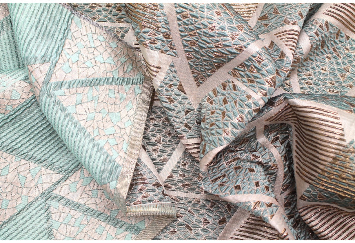Tissu Brocart Jacquard Triangles Vert clair -Au Mètre