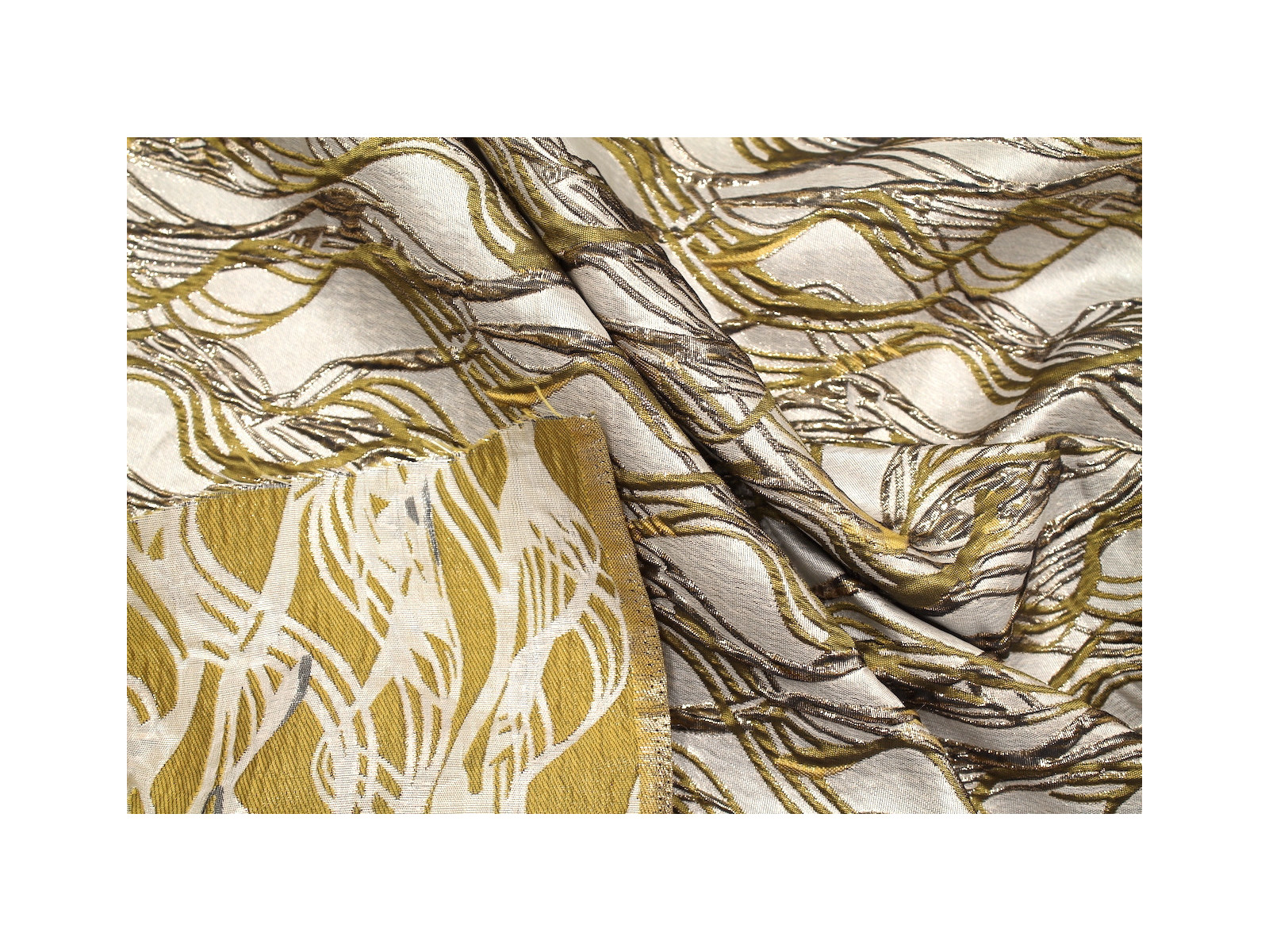 Tissu Soie Brocart Jacquard Italien Premium Avec Papillons Tissés, 50x86 Cm - Qualité Haut De Gamme Pour Couture