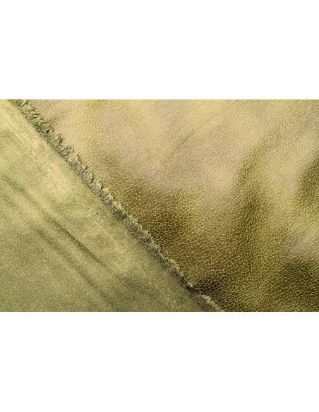 Tissu Suédine Laquée Serpent Vert Amande -Au Mètre