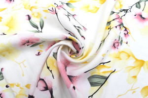 Tissu Popeline Viscose Imprimé Fleur Relief Rose -Au Mètre