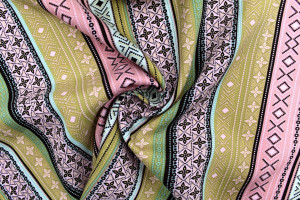 Tissu Popeline Viscose Imprimé Indiana Rose -Au Mètre