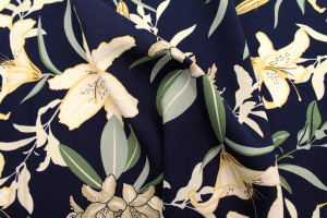 Tissu Popeline Viscose Imprimé Fleur Lysa Marine -Au Mètre 2
