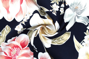 Tissu Popeline Viscose Imprimé Fleur Carla Marine -Au Mètre