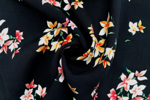 Tissu Popeline Viscose Imprimé Fleur Lilas Noir -Au Mètre