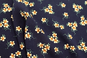 Tissu Popeline Viscose Imprimé Fleur Blossom Marine -Au Mètre 2