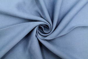 Tissu Gabardine Viscose Uni Bleu Denim -Au Mètre