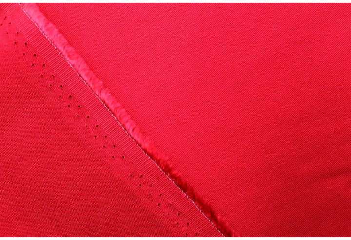 Tissu Gabardine Viscose Uni Rouge -Au Mètre