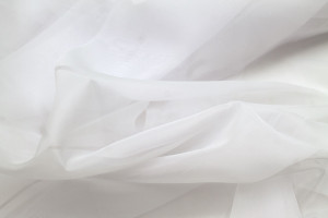 Tissu Voilage Mousseline Uni Blanc cassé laize 300cm -Au Mètre 2