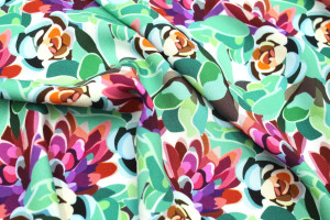 Tissu Gabardine Viscose Imprimé Fleur Graphique Vert -Au Mètre 2