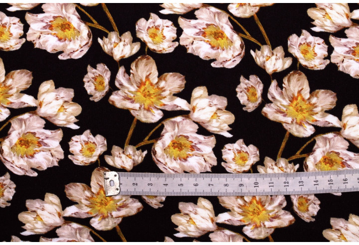 Tissu Gabardine Viscose Imprimé Fleur Pansy Noir de Qualité, Tissu au mètre, Tissu pas cher - Alltissus.com