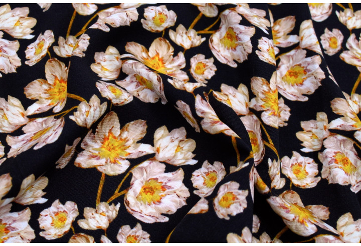 Tissu Gabardine Viscose Imprimé Fleur Pansy Noir de Qualité, Tissu au mètre, Tissu pas cher - Alltissus.com