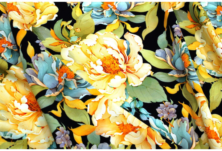 Tissu Gabardine Viscose Imprimé Fleur April Noir de Qualité, Tissu au mètre, Tissu pas cher - Alltissus.com