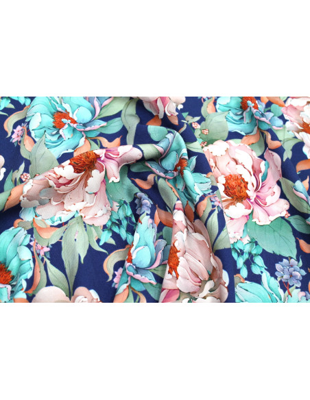Tissu Gabardine Viscose Imprimé Fleur April Marine de Qualité, Tissu au mètre, Tissu pas cher - Alltissus.com