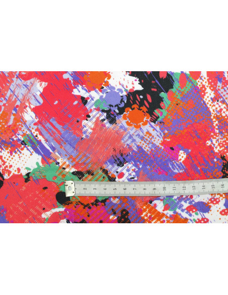 Tissu Gabardine Viscose Imprimé Graff Rouge de Qualité, Tissu au mètre, Tissu pas cher - Alltissus.com