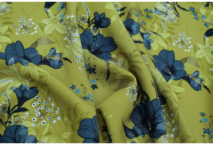 Tissu Gabardine Viscose Imprimé Fleur Délys Pistache de Qualité, Tissu au mètre, Tissu pas cher - Alltissus.com