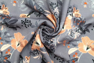 Tissu Gabardine Viscose Imprimé Fleur Délys Gris de Qualité, Tissu au mètre, Tissu pas cher - Alltissus.com