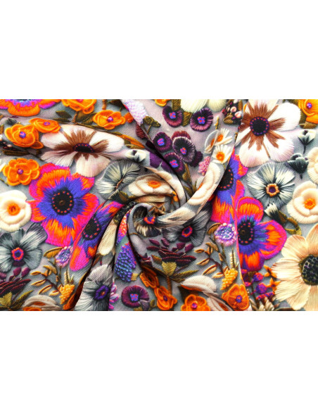 Tissu Gabardine Viscose Imprimé Fleur Chic Violet de Qualité, Tissu au mètre, Tissu pas cher - Alltissus.com