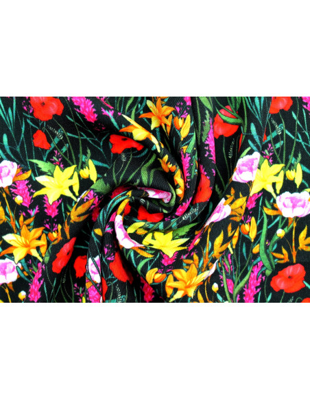 Tissu Gabardine Viscose Imprimé Fleur Stary Noir de Qualité, Tissu au mètre, Tissu pas cher - Alltissus.com