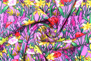 Tissu Gabardine Viscose Imprimé Fleur Stary Rose de Qualité, Tissu au mètre, Tissu pas cher - Alltissus.com