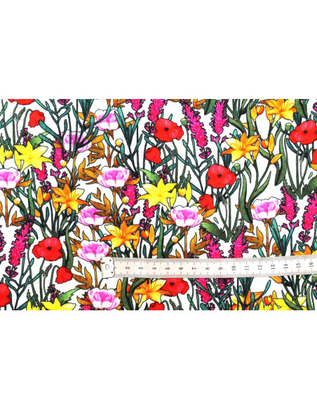 Tissu Gabardine Viscose Imprimé Fleur Stary Blanc de Qualité, Tissu au mètre, Tissu pas cher - Alltissus.com