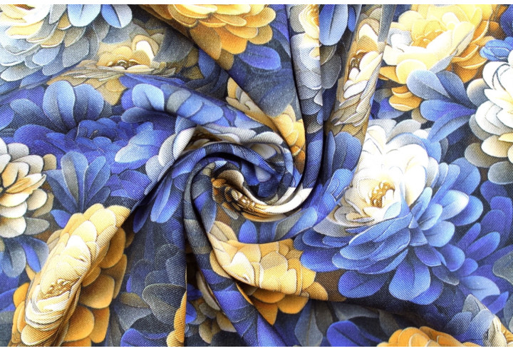 Tissu Gabardine Viscose Imprimé Fleur Rosa Marine de Qualité, Tissu au mètre, Tissu pas cher - Alltissus.com