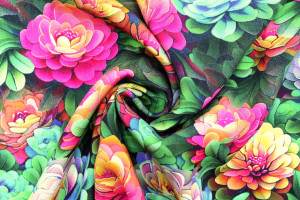 Tissu Gabardine Viscose Imprimé Fleur Rosa Fuchsia de Qualité, Tissu au mètre, Tissu pas cher - Alltissus.com