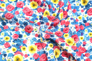Tissu Gabardine Viscose Imprimé Fleur Poppies Bleu et Rose de Qualité, Tissu au mètre, Tissu pas cher - Alltissus.com 2