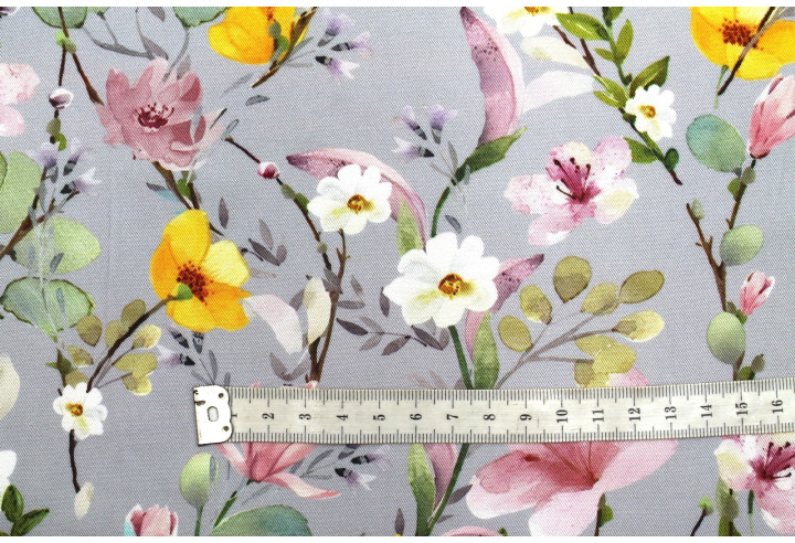 Tissu Gabardine Viscose Imprimé Fleur Violette Gris de Qualité, Tissu au mètre, Tissu pas cher - Alltissus.com