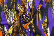 Tissu Gabardine Viscose Imprimé Rayure Félin Violet de Qualité, Tissu au mètre, Tissu pas cher - Alltissus.com