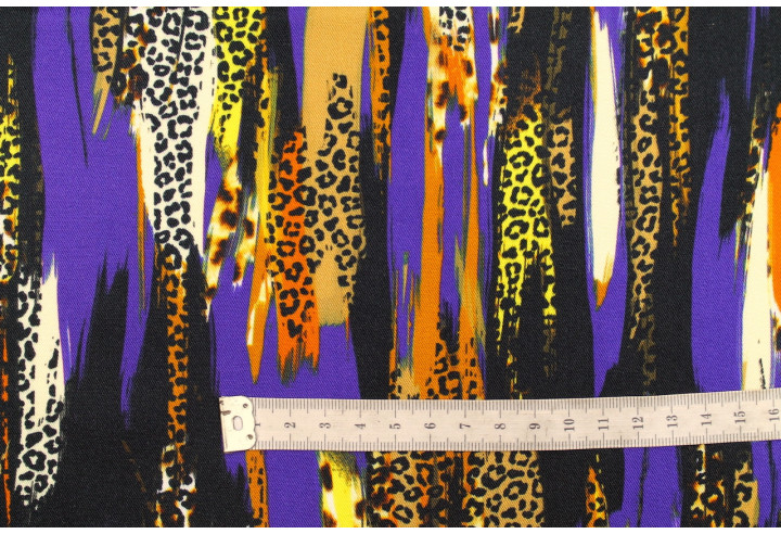 Tissu Gabardine Viscose Imprimé Rayure Félin Violet de Qualité, Tissu au mètre, Tissu pas cher - Alltissus.com