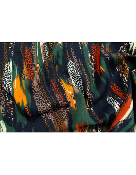 Tissu Gabardine Viscose Imprimé Rayure Félin Vert Foncé de Qualité, Tissu au mètre, Tissu pas cher - Alltissus.com