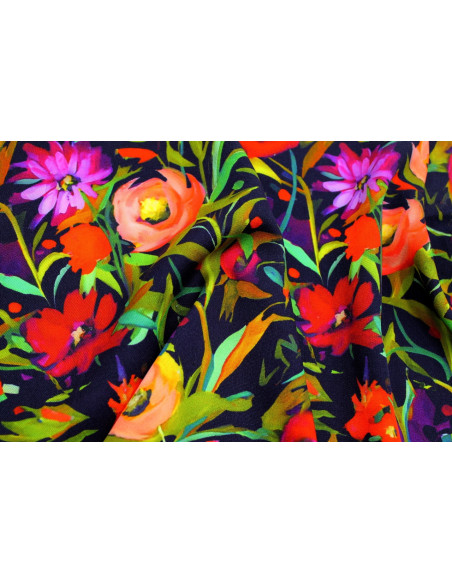 Tissu Gabardine Viscose Imprimé Mélange de fleurs Marine de Qualité, Tissu au mètre, Tissu pas cher - Alltissus.com
